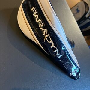 PARADYM 3 Wood Golf Club Headcover in Blue and White